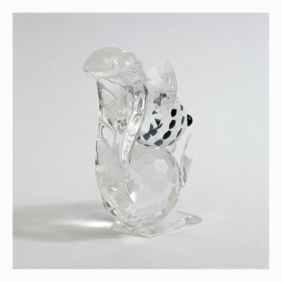 Swarovski - RETIRED Squirrel with Nut Crystal Figure - Picture 6 of 9